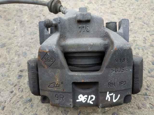 Суппорт тормозной передний правый 410010001R RENAULT