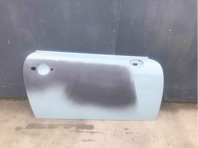Пассажирская передняя дверь 41002755936 BMW