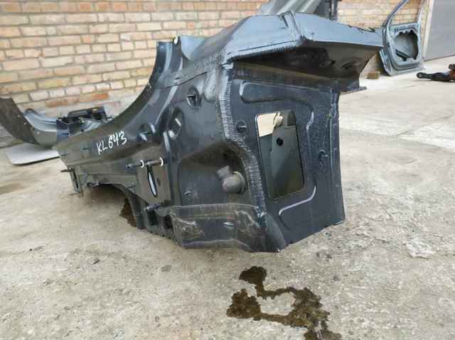 BMW 41002993101 Панель багажного отсека задняя в наличии Ровно