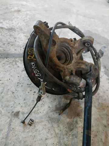 423040T020 TOYOTA Цапфа (поворотный кулак) задний правый купить в Киев