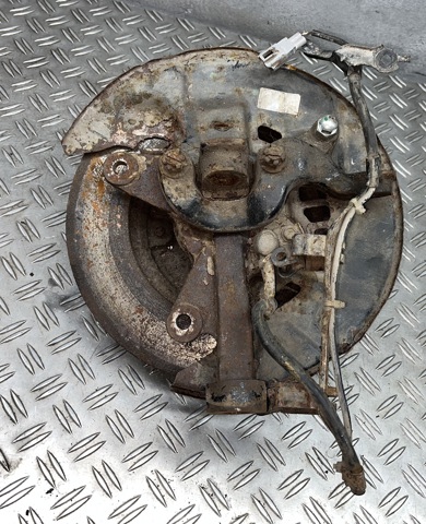 4321126120 TOYOTA Цапфа (поворотный кулак) передний правый купить в Запорожье