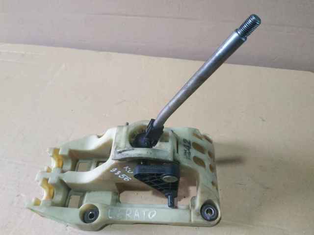 Селектор коробки передач 437002F400 HYUNDAI