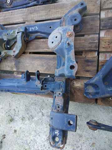 SUZUKI 4580065J00 Балка передней подвески (подрамник) в наличии Ирпень