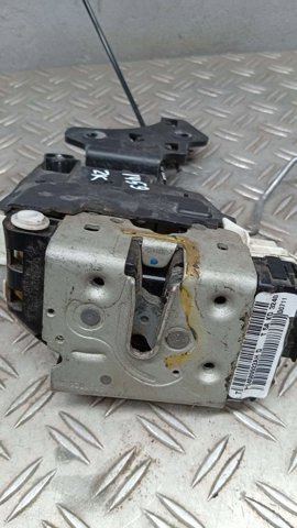 CHRYSLER 4589922AH Замок двери задней правой в наличии Ирпень
