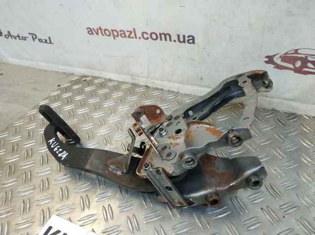4711078030 TOYOTA Педаль тормоза купить в Киев