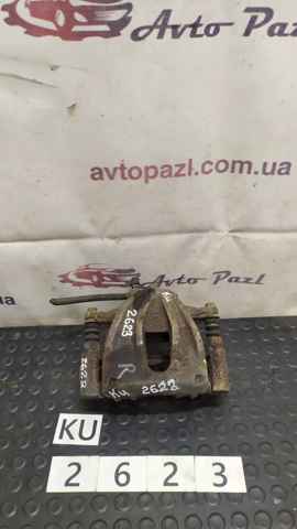 Суппорт тормозной передний правый 4773005060 TOYOTA
