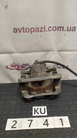 Суппорт тормозной передний правый 4773012A70 TOYOTA