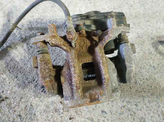 TOYOTA 4783010030 Суппорт задний правый в наличии Одесса