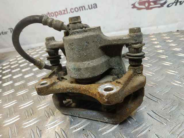 Тормозной суппорт правый задний 4783048090 TOYOTA