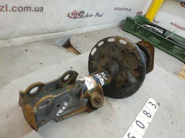 TOYOTA 4851005331 Амортизатор передний правый в наличии Львов