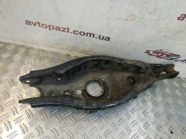 4873005070 TOYOTA Рычаг задней подвески поперечный правый купить в Чернигов