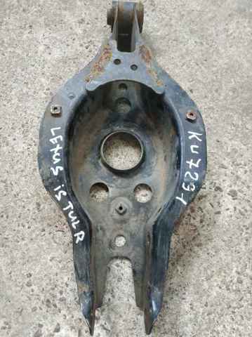 Балансир задний нижний, левый 4873030140 TOYOTA