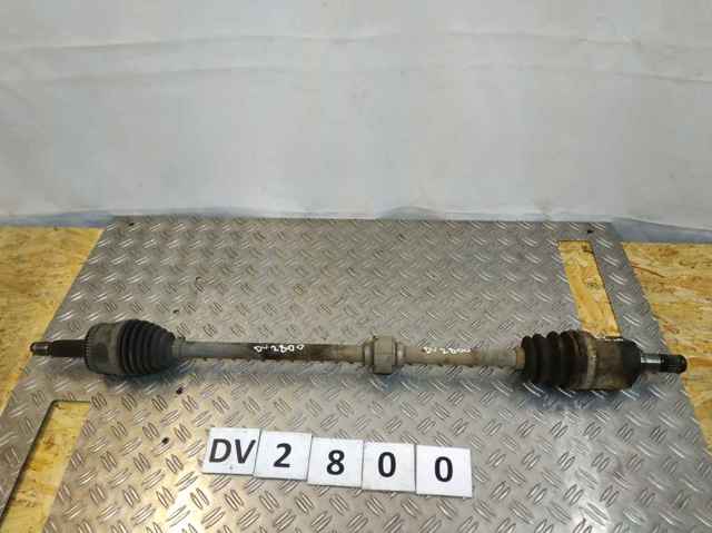 Полуось передняя, правая 495001G051 HYUNDAI