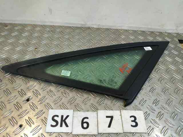 Стекло кузова/багажного отсека, правое 4G5845300F VAG