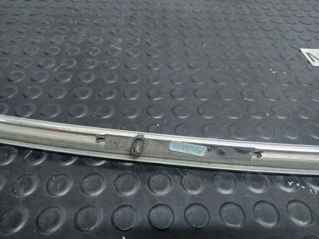 4G5853704F Молдинг крыши правый купить Запорожье