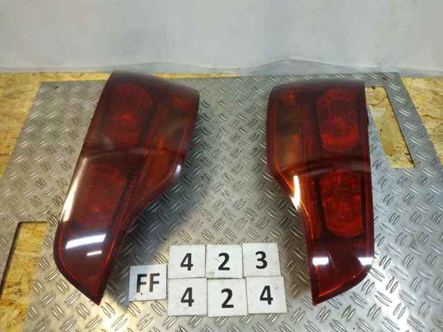 Задняя левая фара 4L0945093 VAG