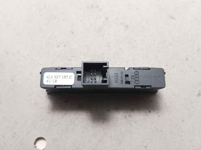 4L2927137C Кнопка аварийки купить Павлоград
