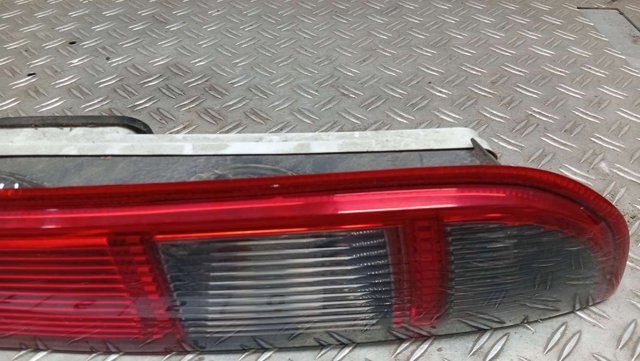 FORD 4M5113404F Фонарь задний правый в наличии Одесса