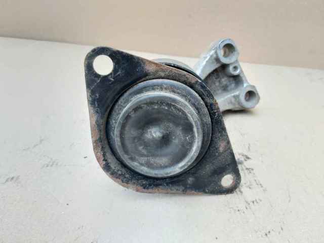 50820TA2H02 HONDA Правая подушка двигателя купить в Черновцы