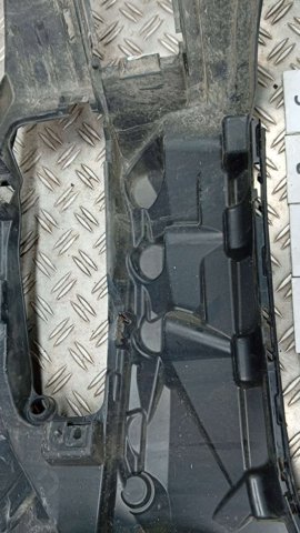 BMW 51118069891 Кронштейн крепления противотуманной фары левой в наличии Ровно