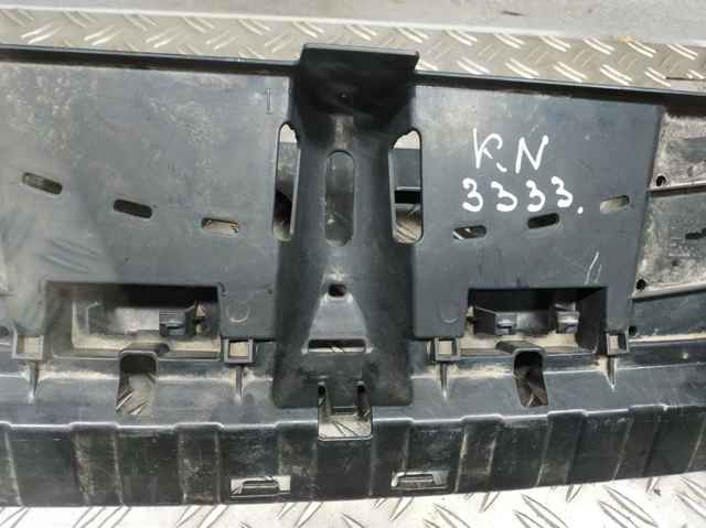 BMW 51127420650 Кронштейн бампера заднего центральный в наличии Черновцы