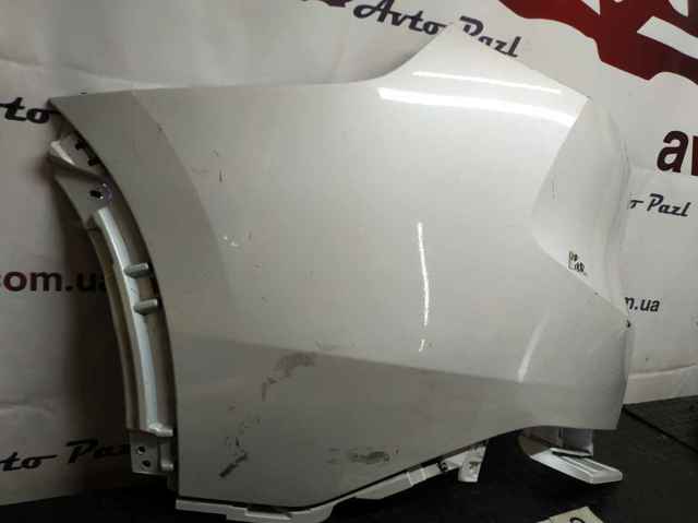 51128498989 BMW Бампер задний, левая часть купить в Киев