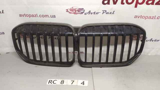 Решетка радиатора BMW 7