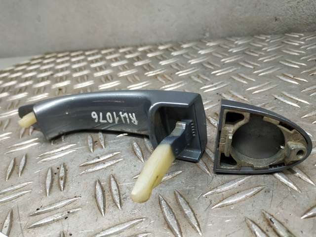 51213411277 BMW Ручка двери левой наружная передняя/задняя купить в Черновцы