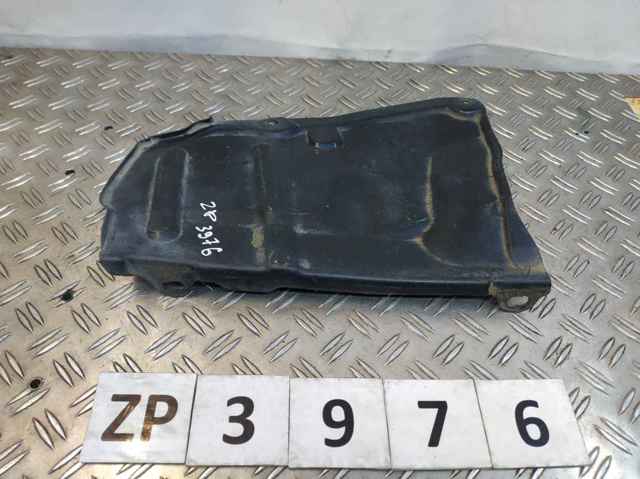 Защита двигателя, левая 5144442030 TOYOTA