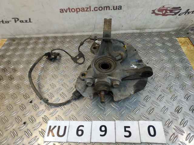 Кулак поворотный передний правый 517161E100 HYUNDAI
