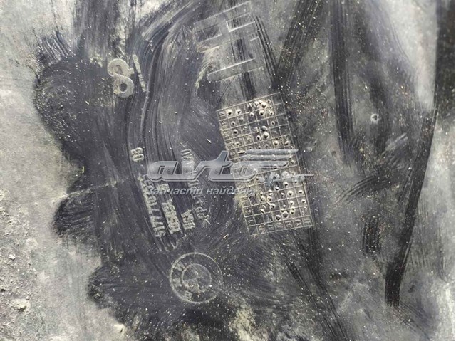 51777163555 BMW Подножка левая купить в Сумы