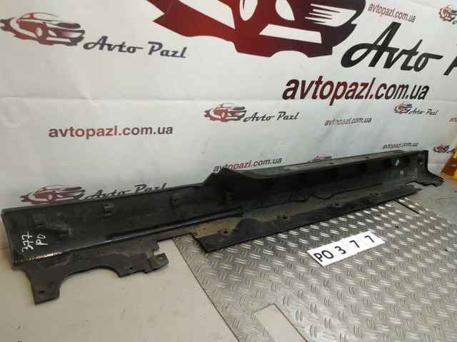 BMW 51777300817 Накладка (молдинг) порога наружная левая в наличии Украина