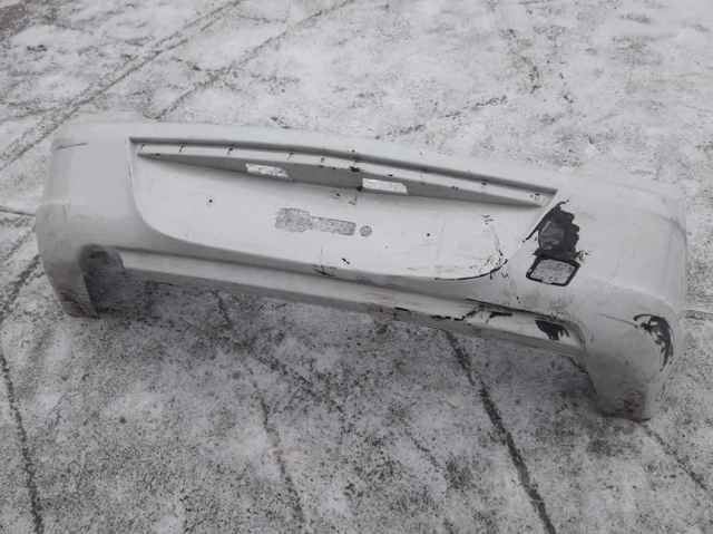 Бампер задний 52022577 GM