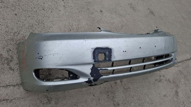 Бампер на авто 5211933924 TOYOTA