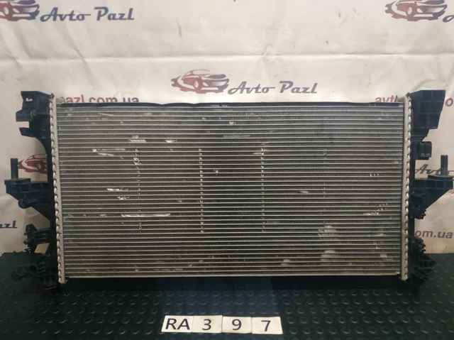 Радиатор охлаждения двигателя 52181948 FIAT
