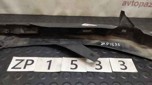 Направляющая переднего бампера 5244778020 TOYOTA