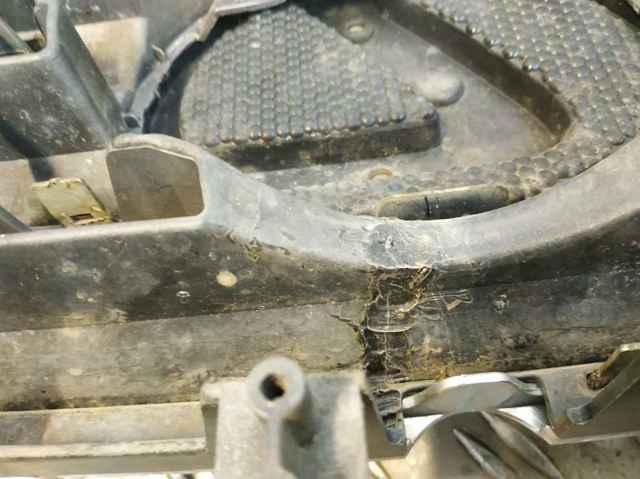 5310160521 TOYOTA Решетка радиатора купить в Житомир