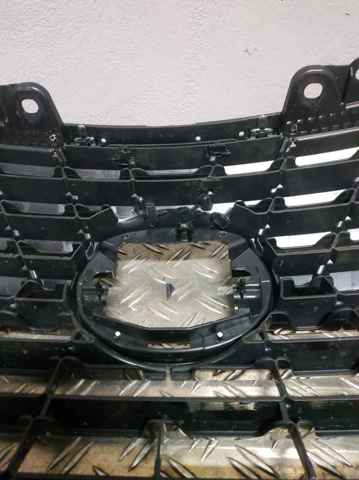 5310178190 TOYOTA Решетка радиатора купить в Ирпень