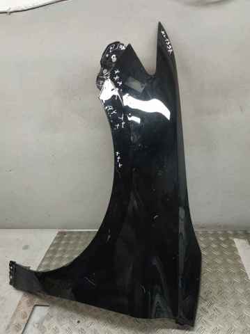 Крыло левое 5380233200 TOYOTA
