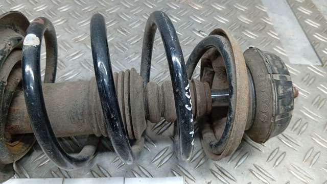 543029731R RENAULT Амортизатор передний купить в Тернополь