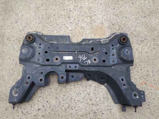 Крабобалка передней подвески 544000015R RENAULT
