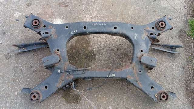 Балка задняя 554001CB0E NISSAN