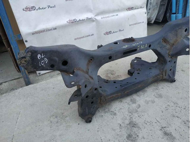 NISSAN 554005HA0A Подрамник задний в наличии Харьков