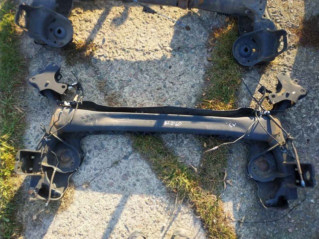 Балка задней подвески, подрамник 555019103R RENAULT
