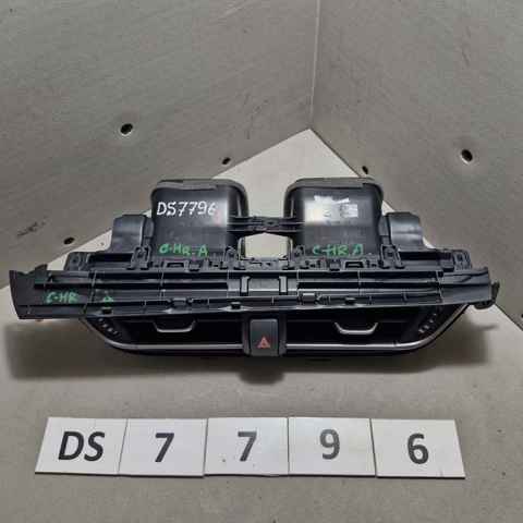Решетка воздуховода 55670F4010 TOYOTA