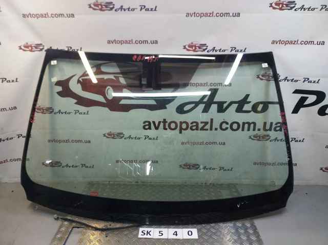 Ветровое стекло Toyota RAV4 IV