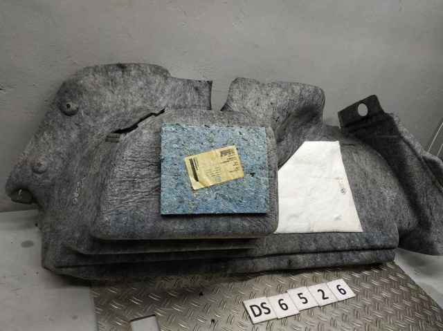 561867428T1BS VAG Облицовка багажного отсека правая купить в Киев