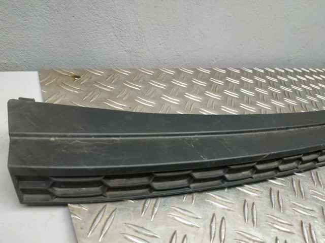 VAG 565807423B в наличии Ровно