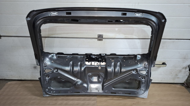 VAG 565827159 в наличии Киев