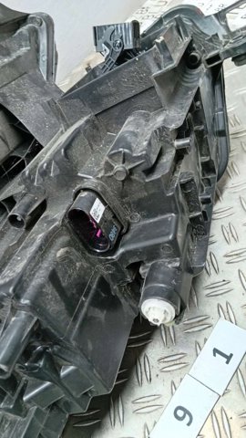 566941016H VAG Фара правая купить в Николаев